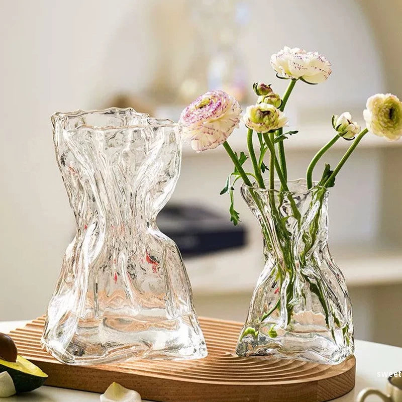 Elegant Glass Flower Vase - Creative Transparent Design