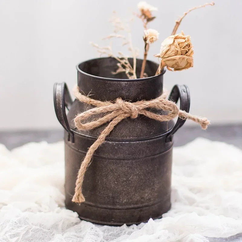Retro Old Tin Flower Bucket Furnishings Props Garden European Milk Jug Single Plant Pot Vase Decoration Ornaments Home Decor