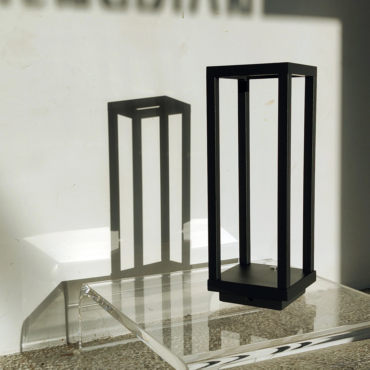 Cordless LED Table Lamp